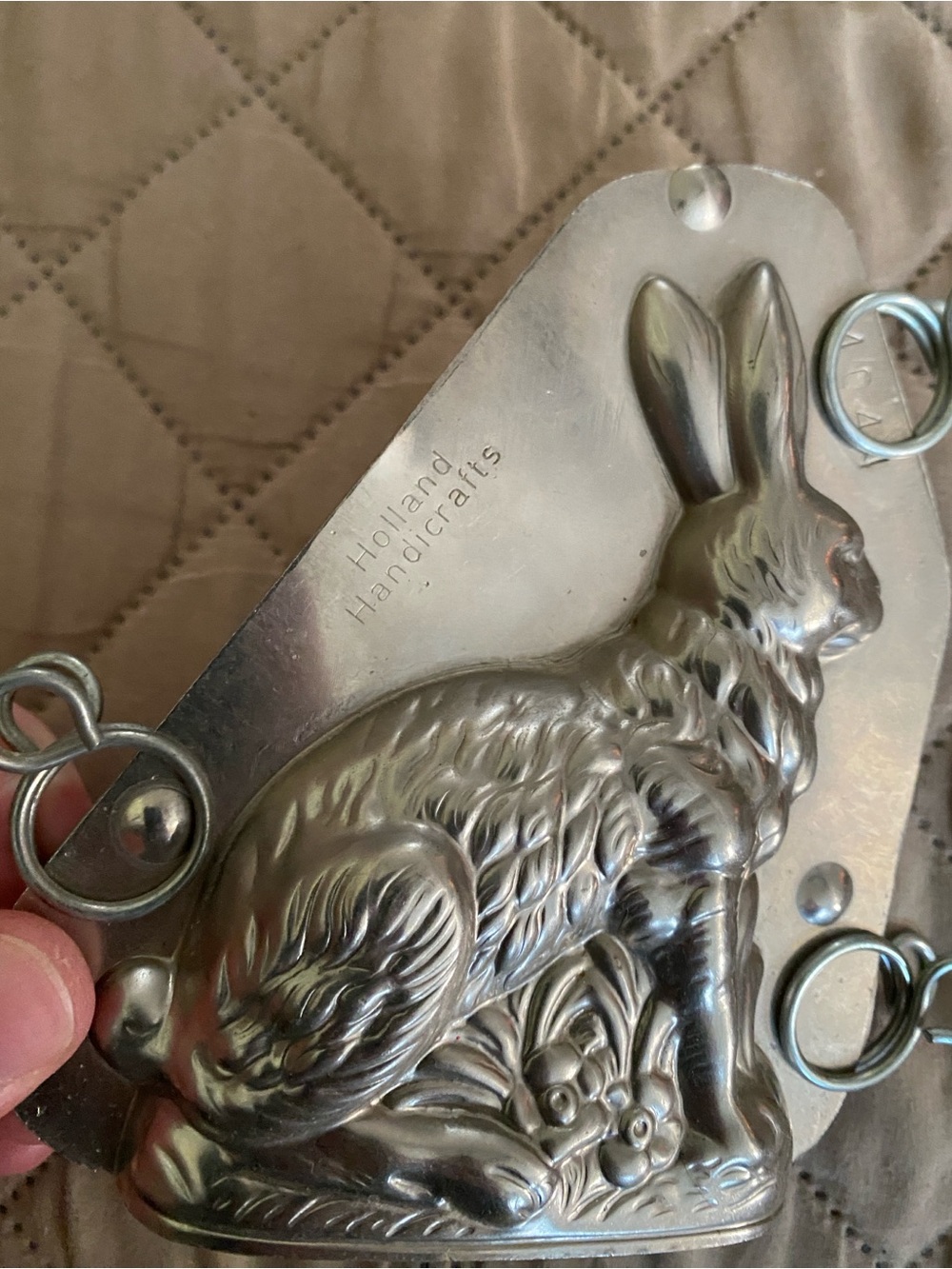 Vintage Holland Handicrafts Rabbit 4044 Bunny Chocolate Mold - Picture 2 of 10